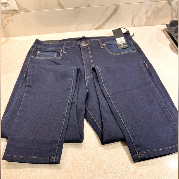 Women jeans, high rise, skinny jeans Brand New 🟢 - Picture 2 of 7